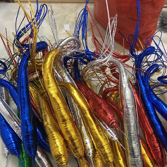 Thân cây tiền giấy
