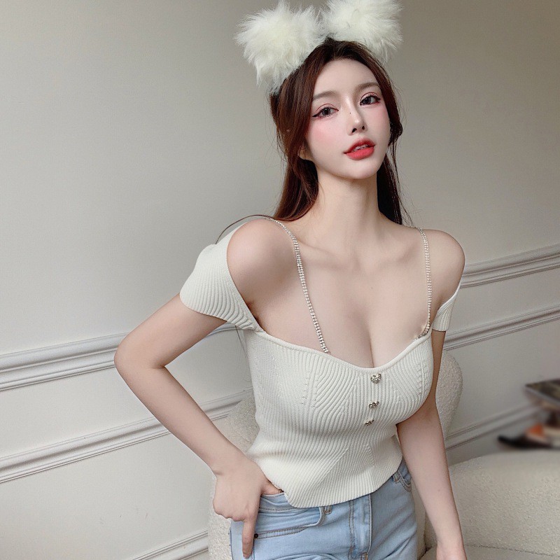 Áo Croptop Dệt Kim Tay Ngắn Thiết Kế Cổ Vuông Quyến Rũ | BigBuy360 - bigbuy360.vn