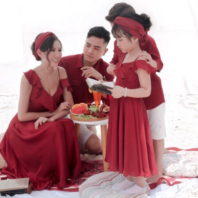 đồng phục gia đình dự tiệc đẹp - đồ đôi gia đình thiết kế cao cấp - váy áo gia đình đi tiệc - áo đi tiệc gia đình