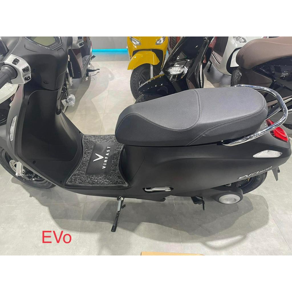 Thảm lót chân xe máy điện Vinfat Evo, Evo-200