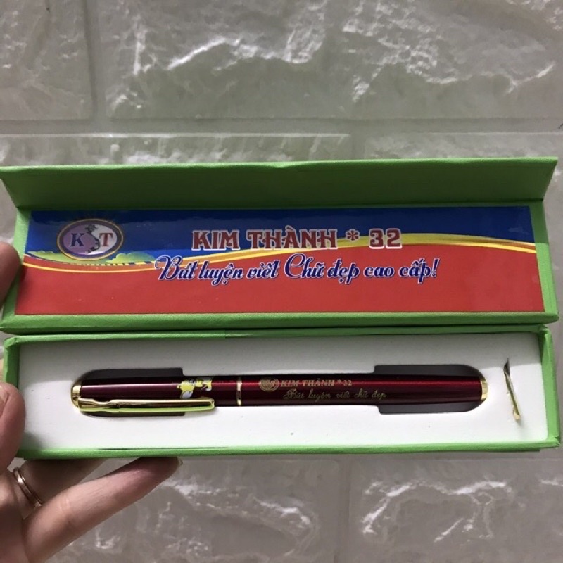Bút luyện chữ Kim Thành 32 cao cấp kèm ngòi thay thế