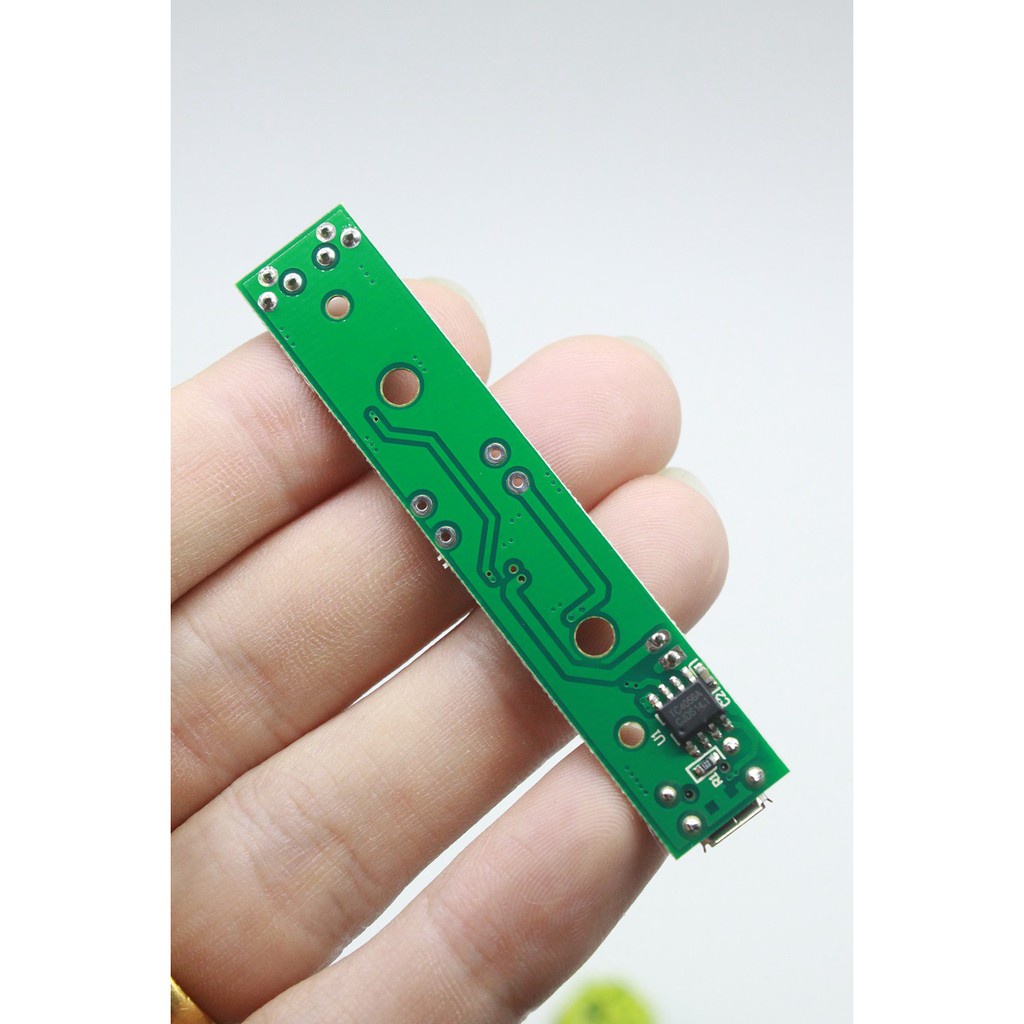 Mạch sạc pin 3,7v có nút điều chỉnh điện áp