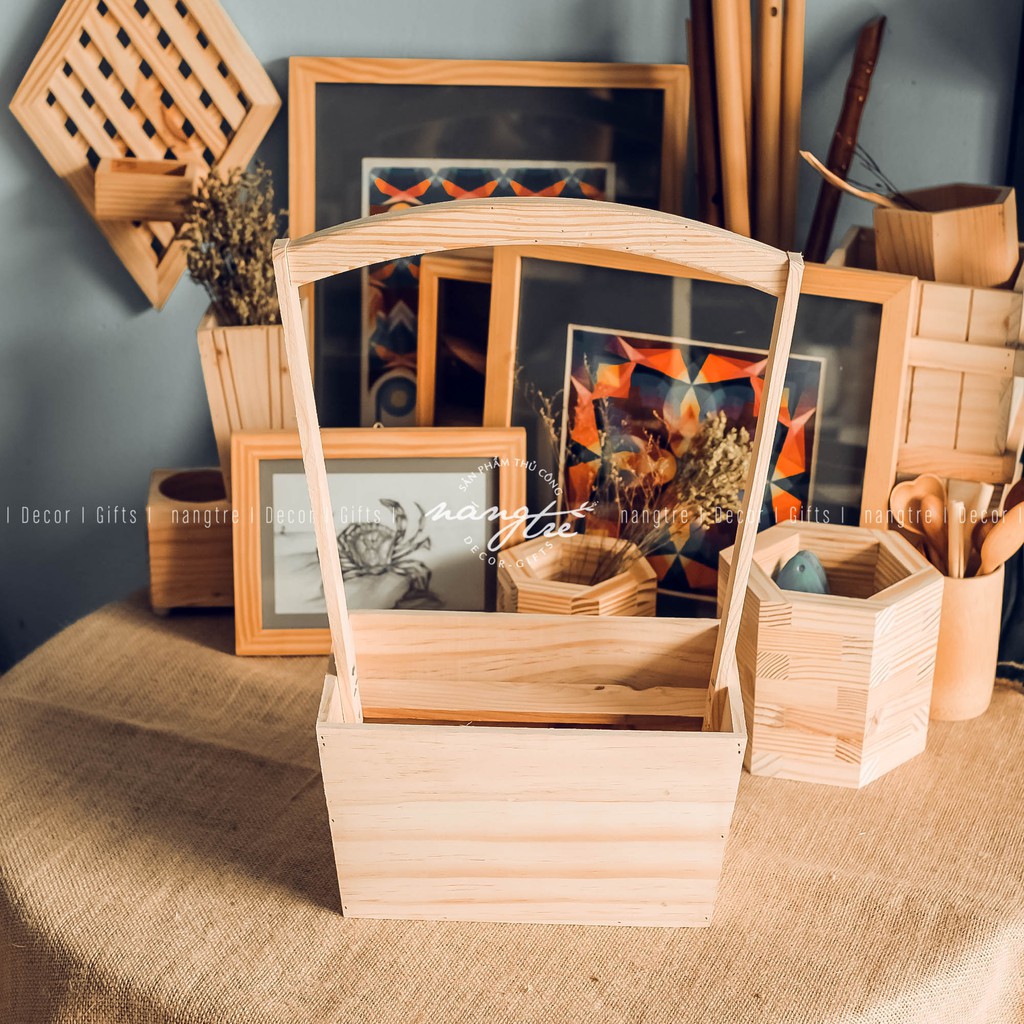 Giỏ gỗ trang trí hoa - giỏ gỗ trang trí - Wooden basket with flowers