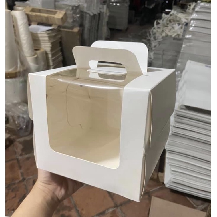 Hộp đựng bánh sinh nhật quai xách trắng 17x17 cao 15cm