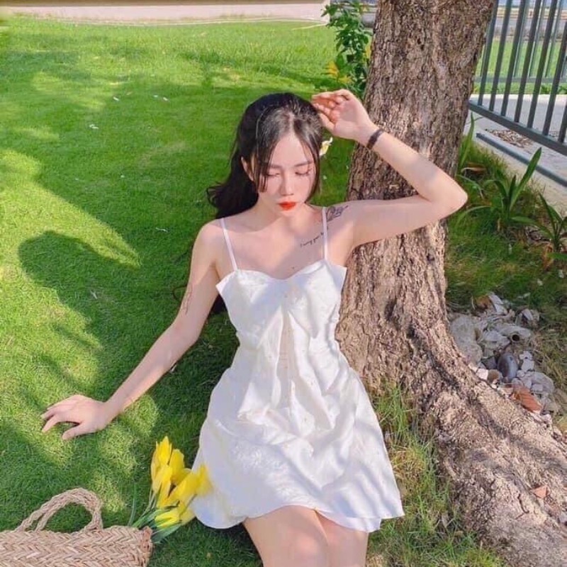 Đầm trắng 2 dây cúc họa mi nơ ngực✨FREESHIP✨đáng yêu trẻ trung | BigBuy360 - bigbuy360.vn