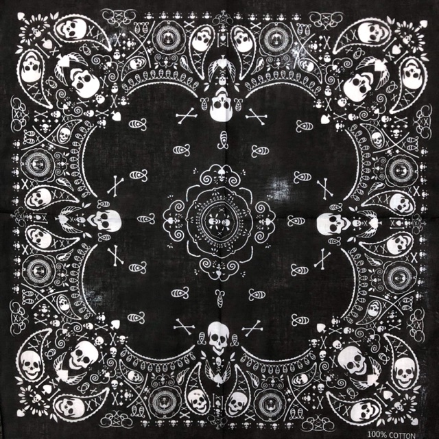 Khăn bandana phong cách.