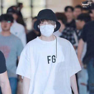 Áo thun  FG SG Agust D Suga BTS Form rộng rãi thoải mái vải mát mịn đẹp cao cấp Army