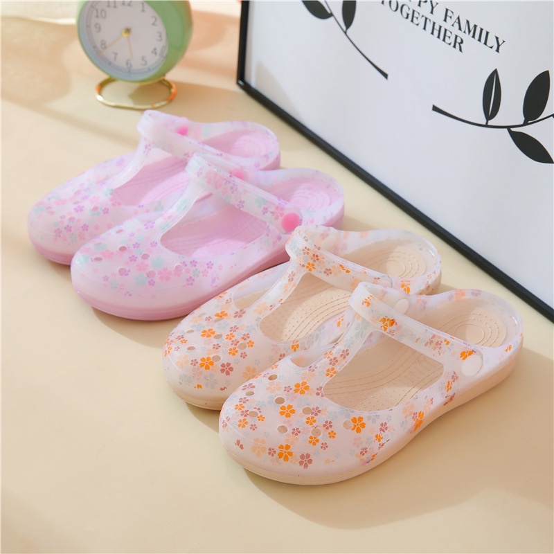 Giày Sandal Nhựa Chống Trượt Hở Ngón In Họa Tiết Thời Trang Mùa Hè Phong Cách Mới Cho Nữ FT9054
