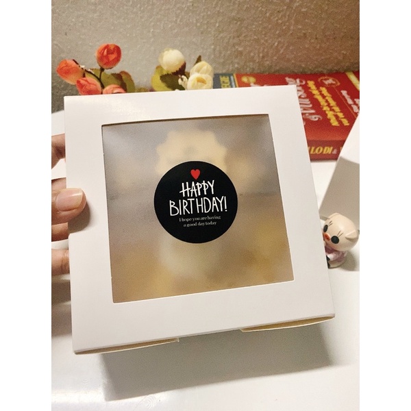 Bánh quy kèm hộp y hình dễ thương