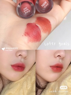 Son kem lì Colourpop Lux Velvet