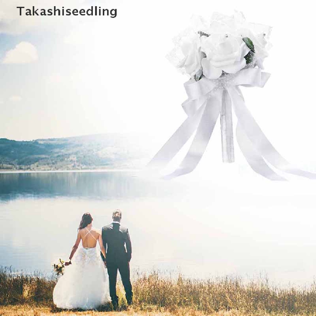 Bó Hoa Hồng Giả Cầm Tay Xinh Xắn Dùng Trang Trí