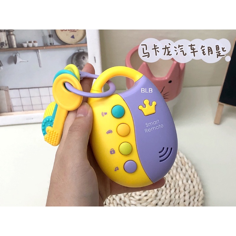 đồ chơi gặm nướu cho bé
