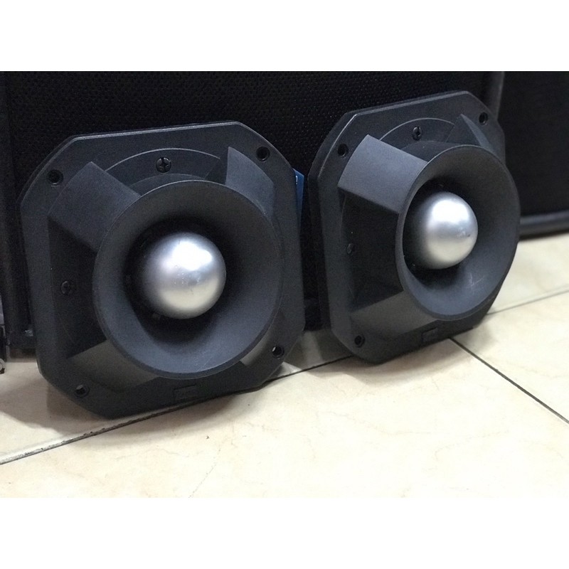 1 cai trép lừu đạn b77
