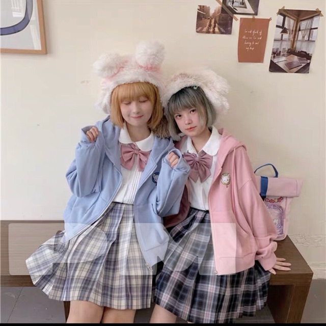 Áo khoá đầu mèo