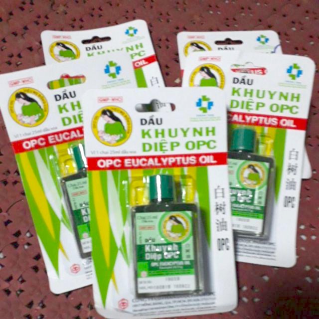 Dầu khuynh diệp mẹ bồng con