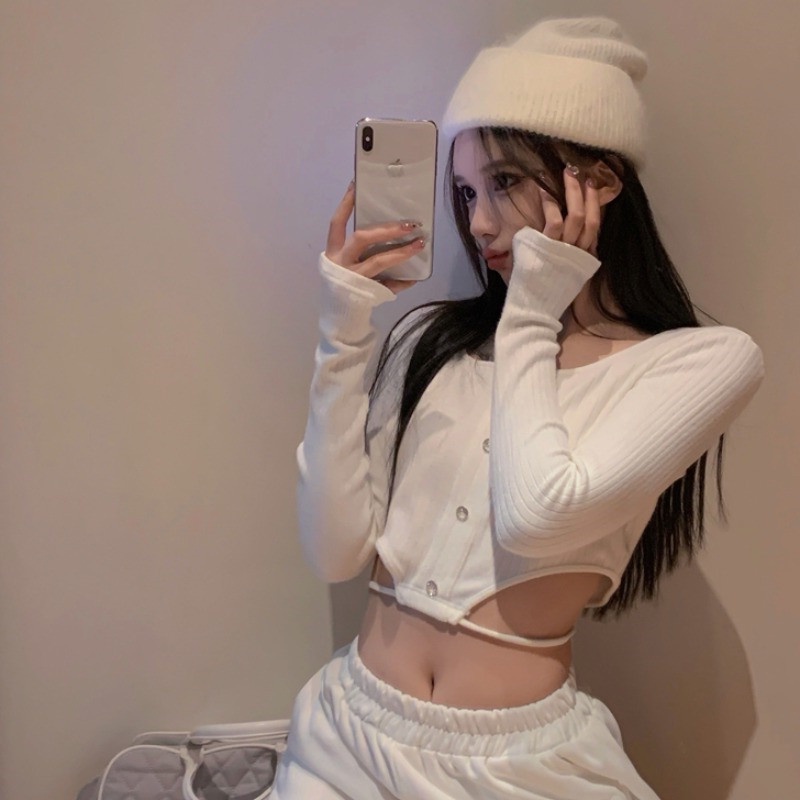 QKOOLE  Áo dệt kim dài tay dáng ôm thiết kế độc đáo phong cách Hàn Quốc cho nữ