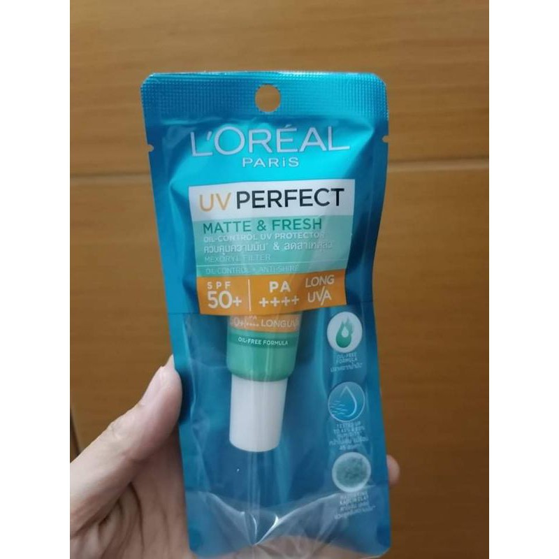 [Mã COS1904 giảm 8% đơn 300K] Kem chống nắng 15ml Bảo vệ & Dưỡng sáng da L'Oreal Paris UV Perfect SPF50+ PA++++