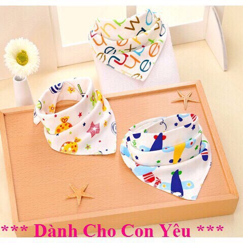 Set 5 Khăn Yếm Tam Giác cotton có cúc bấm cho bé