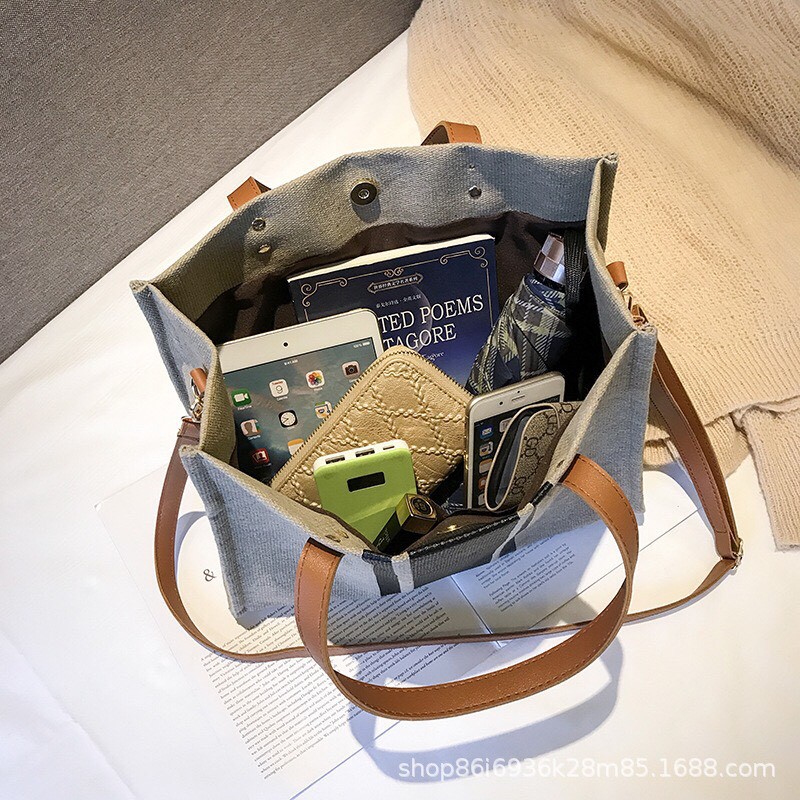 Túi cói thời trang có kèm dây đeo