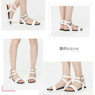 Sandal hãng Daphne