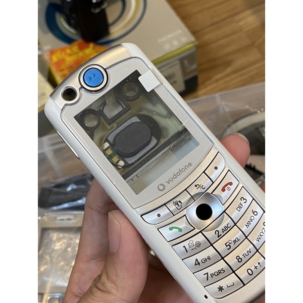 Vỏ chính hãng Motorola V770 mới