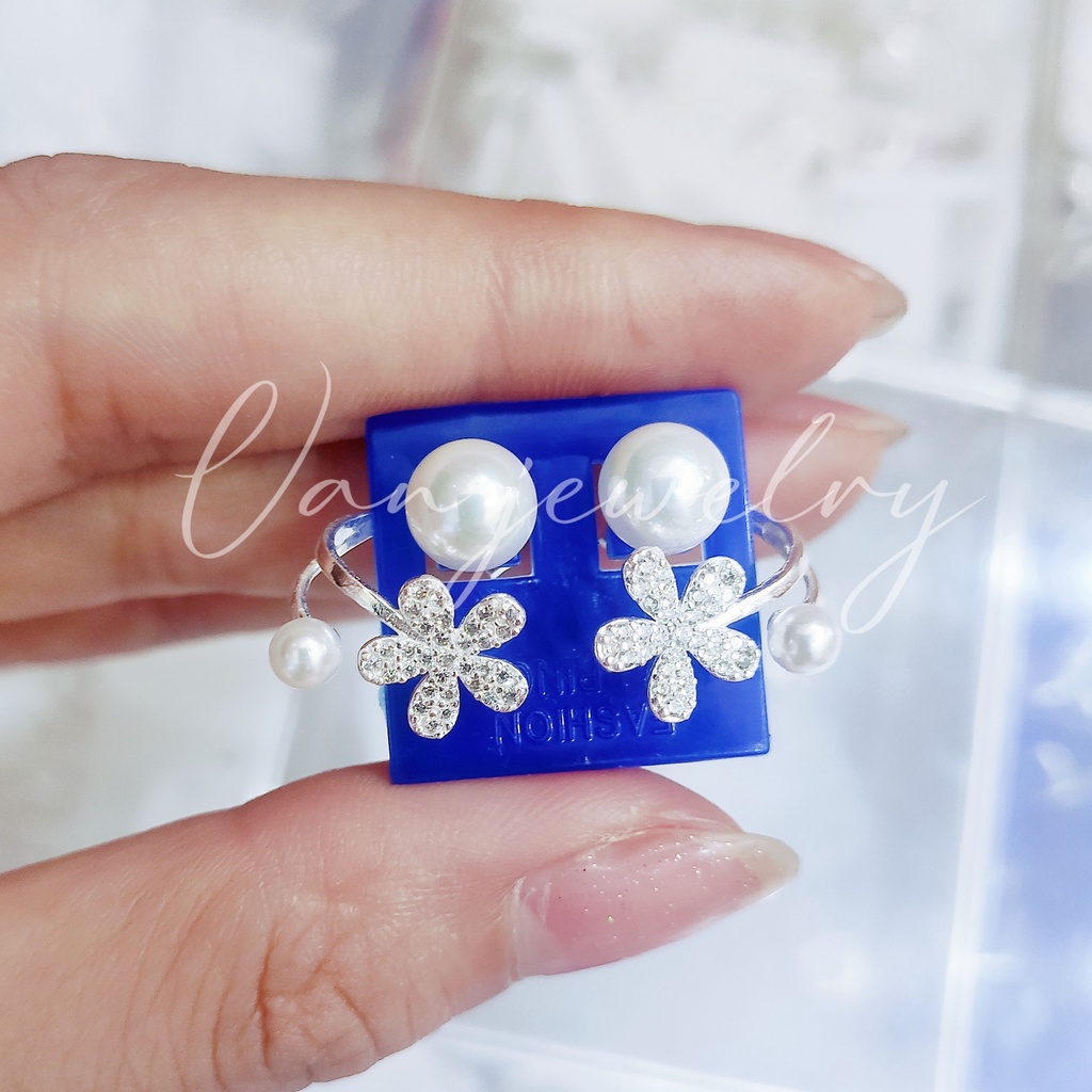 Khuyên tai bạc Van Jewelry V10730 Khuyên Hoa Mai bạc xi vàng chạm ngọc trắng xinh