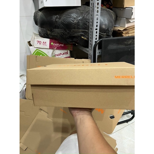 Hộp giày Merrell size 34.9x22.9x12.1 bộ 10 hộp