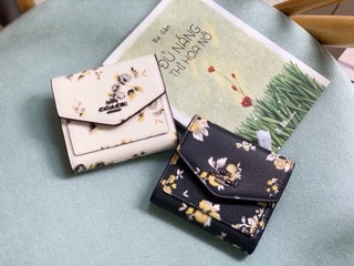 😍VÍ NỮ COACH GẬP NGẮN😍FULL TAG+BOX👍