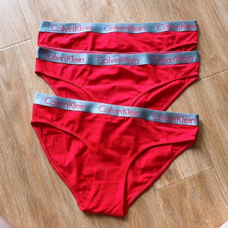 Quần lót nữ Q053 chất cotton chỉ còn đỏ