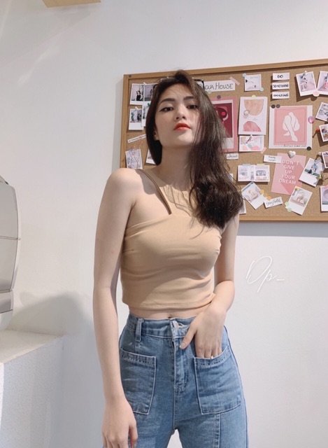 Áo croptop chéo vai có mút ngực
