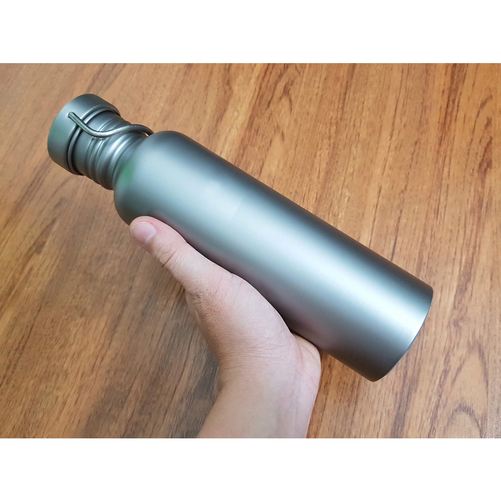 Bình đựng nước Titanium 750ml | BigBuy360 - bigbuy360.vn