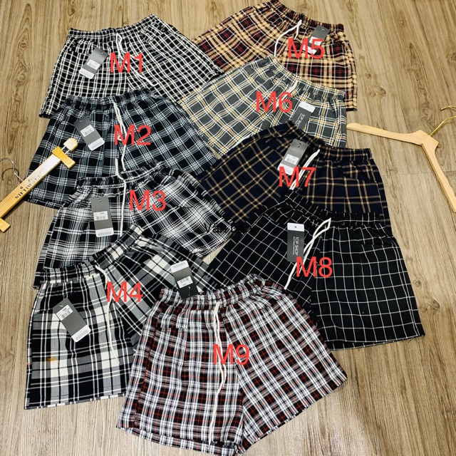 Quần short kẻ cạp chun
