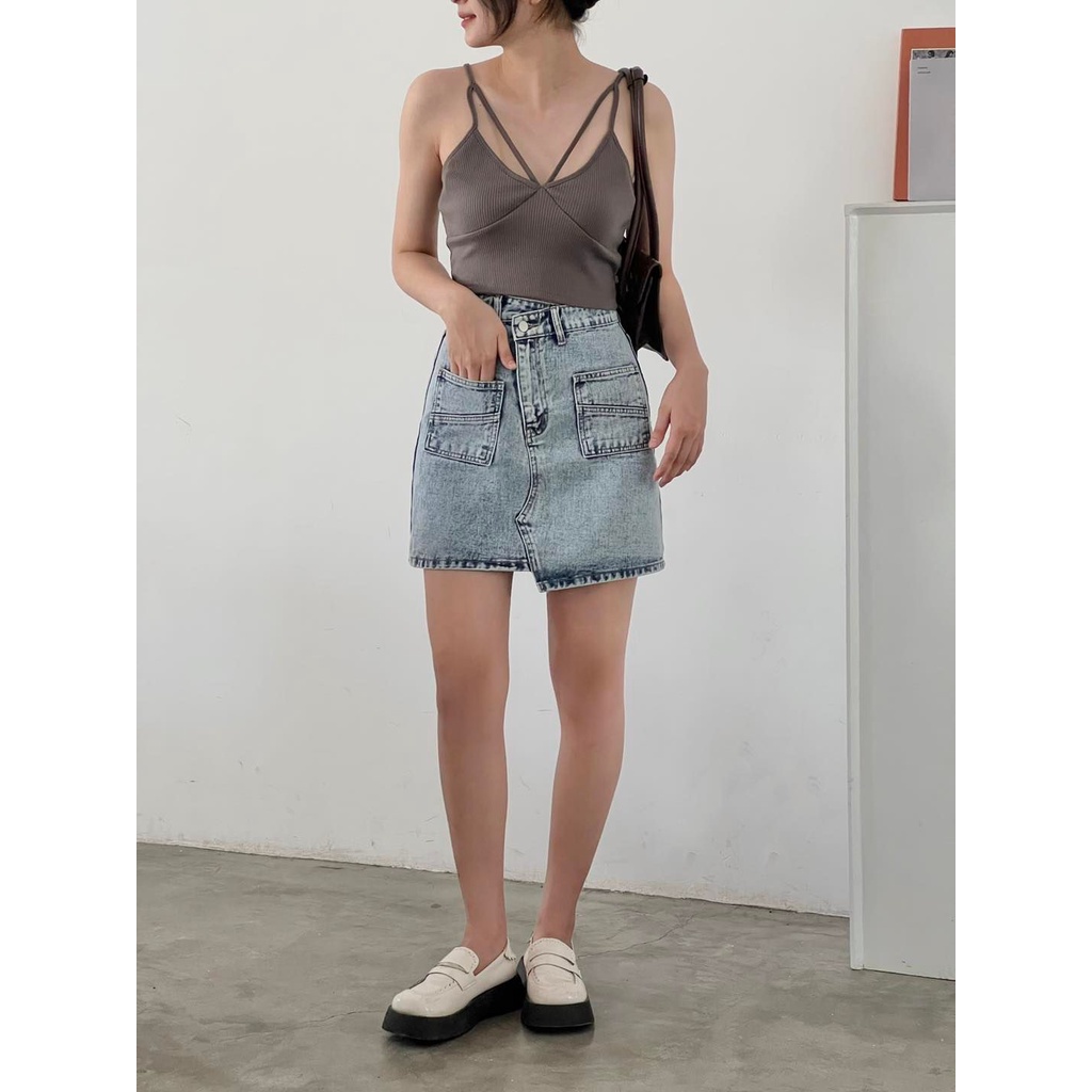 Áo 2 dây thun nữ cúp ngực dây chéo trước thời trang GAGO màu xám tro GA4055