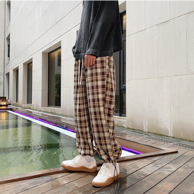 Quần Kẻ Caro Nam Nữ Mặc 2 Kiểu Ống Suông Và Jogger Bo Gấu Thể Thao phong cách Hàn Quốc | BigBuy360 - bigbuy360.vn