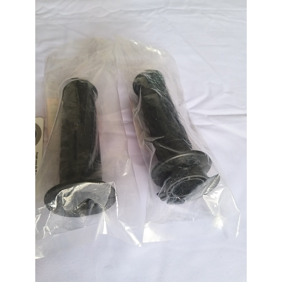 Tay nắm Bao tay tay lái xe mô tô phù hợp cho các dòng xe phi 22 Hàng chính hãng Suzuki GZ150A Giá 1 đôi