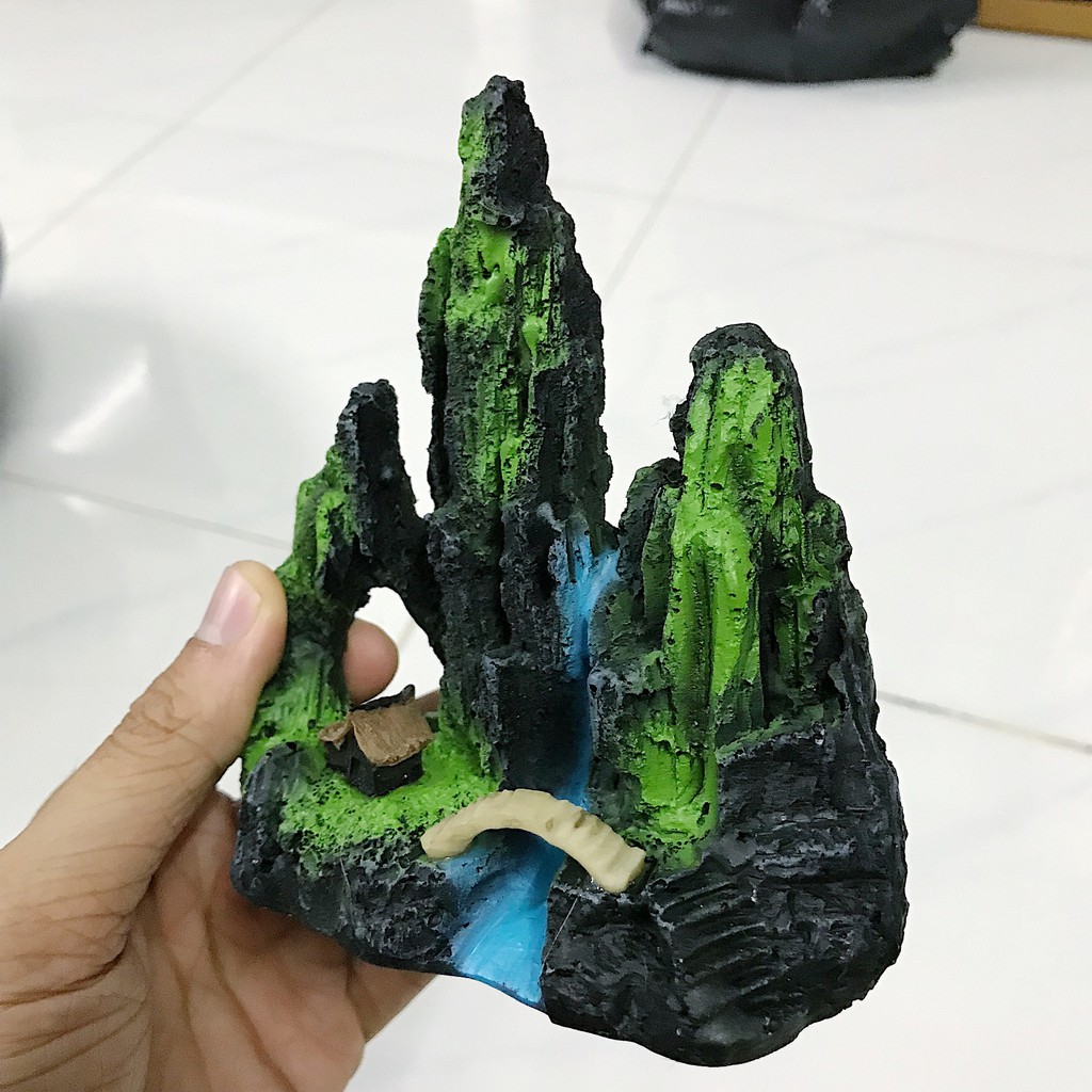CẢNH NÚI TRANG TRÍ HỒ CÁ NON BỘ DÀI 13CM RỘNG 7CM CAO 14CM