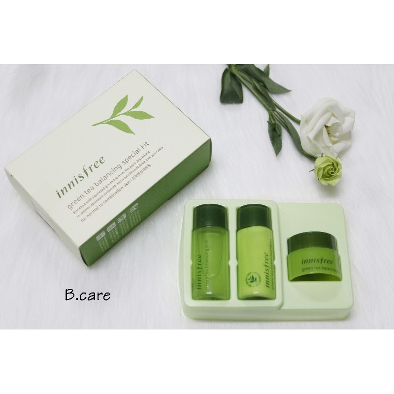 Bộ kit trà xanh Innisfree - Green Tea Balancing Special Kit