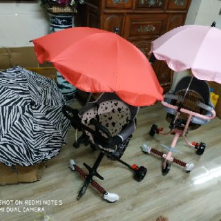 Ô gắn xe đẩy gắn được vào nhiều loại xe, đệm lót xe đẩy