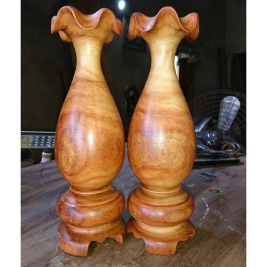 tì bà gỗ hương