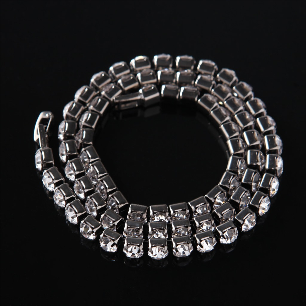 Dây chuyền đính đá nhân tạo thanh lịch phù hợp mặc cùng đầm cưới