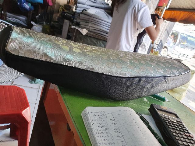 Áo chống nắng yên xe gắn máy