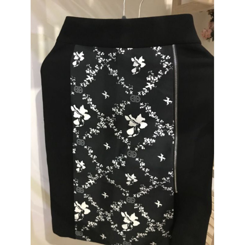 Váy Elise mới 100% thanh lý size M | BigBuy360 - bigbuy360.vn
