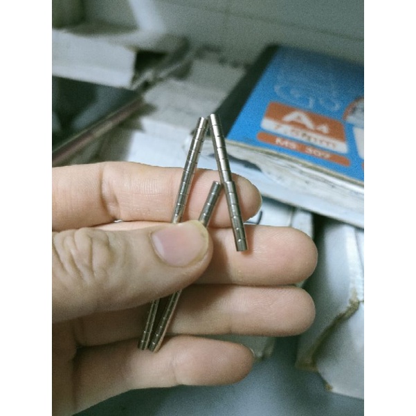 20 cái nam châm tai nghe siêu nhỏ 3*3mm trụ