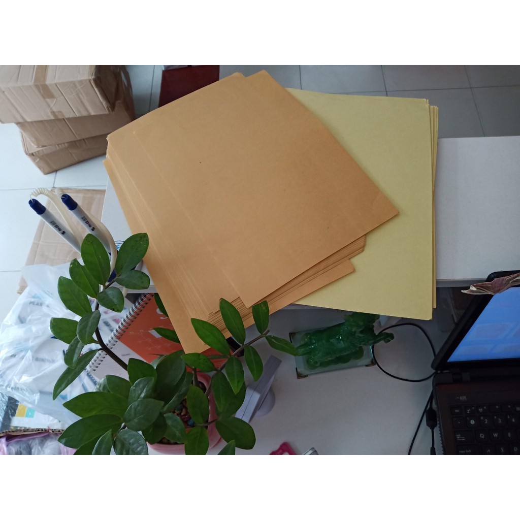 GIẤY DECAL MÀU KRAFT NÂU SÁNG - KHỔ A4