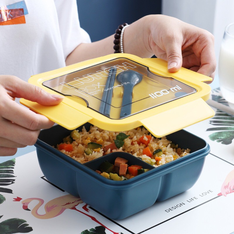 Hộp đựng cơm bento Lunch Box 1100ml phong cách Nhật có 4 khóa đóng kín tặng kèm thìa và đũa