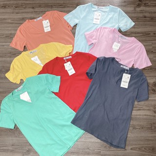 Áo thun cổ tim form rộng rãi thoải mái- size S M L