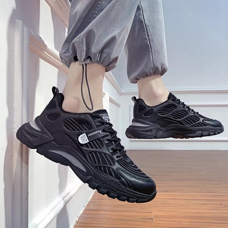 Giày Thể Thao Nam MENDO - Giày Sneaker Màu Đen - Trắng, Mẫu Mới Hot Trend 2022 - G5311