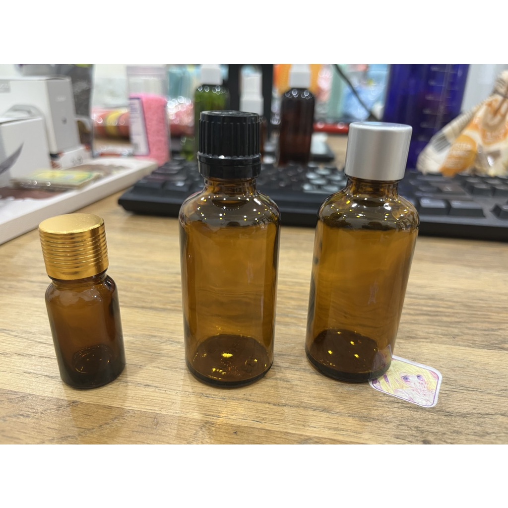 Lọ Chiết Serum, Chai Chiết Mỹ Phẩm, Tinh Dầu Thủy Tinh Nâu 10ml/20ml/30ml/50ml NẮP VẶN