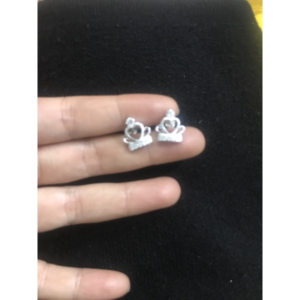 Khuyên tai nụ vương miện nhỏ bạc ta chìa khoá