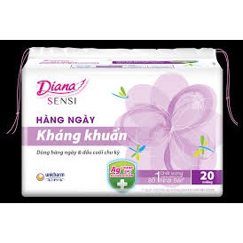 Băng vệ sinh hàng ngày Diana Sensi kháng khuẩn gói 20 miếng
